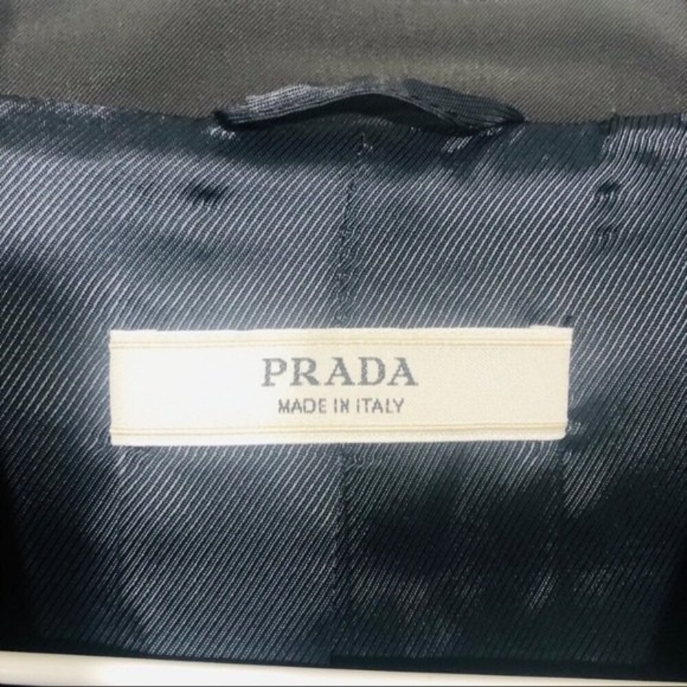 Prada Tailored Jacket Feature A 3-Button Front Cl… - image 3